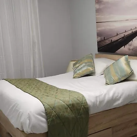 Carnot Apartament *